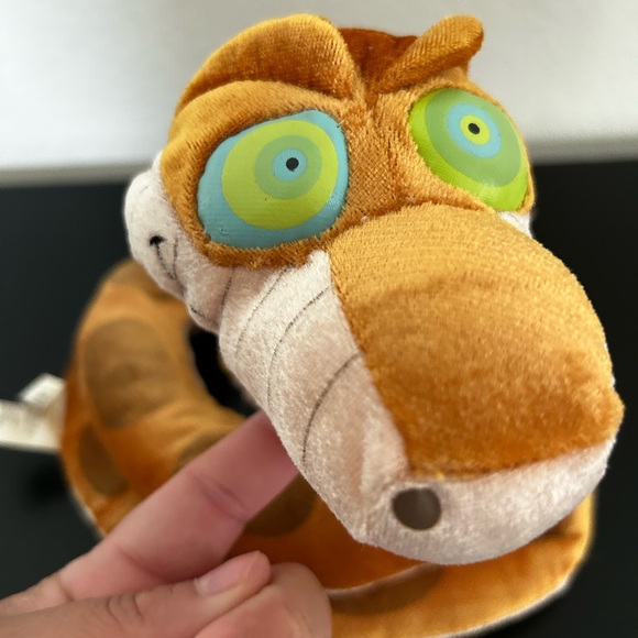 Disney RARE Kaa Snake Hypnotizing Glow In The Dark Eyes Plush Toy Jungle… - Picture 5 of 5